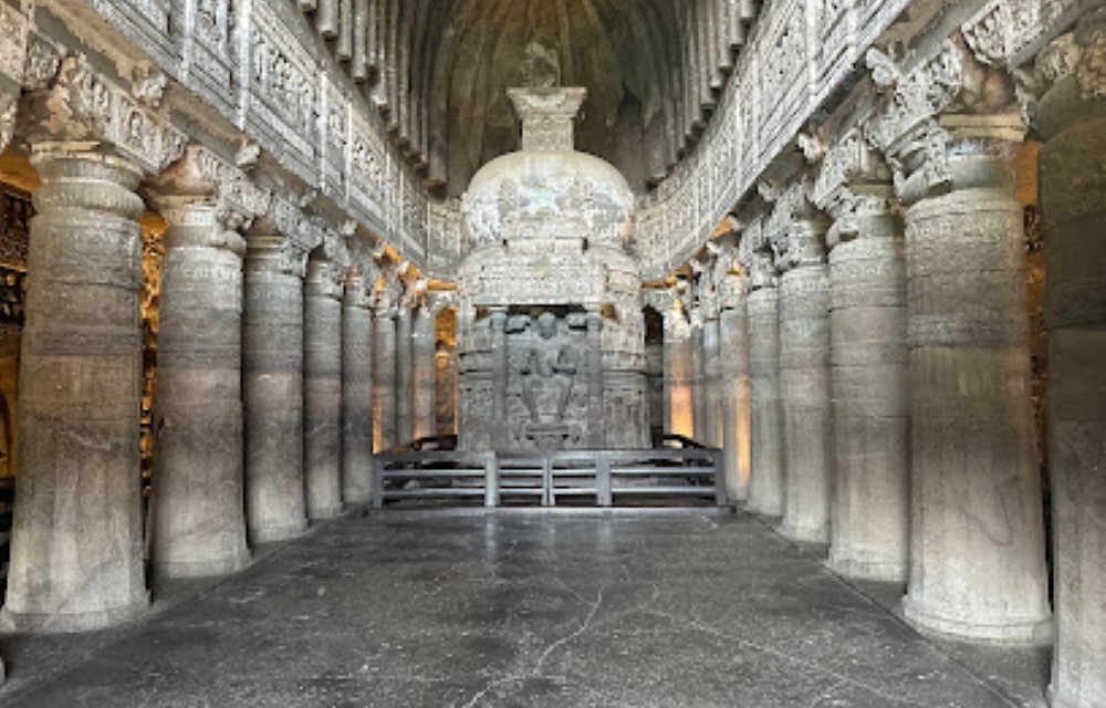 Hotel Royal Palace Attraction Pictures