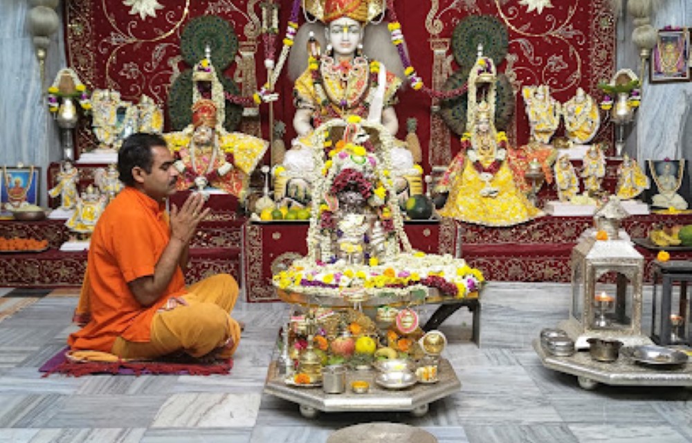 Hotel Royal Palace Attraction Pictures