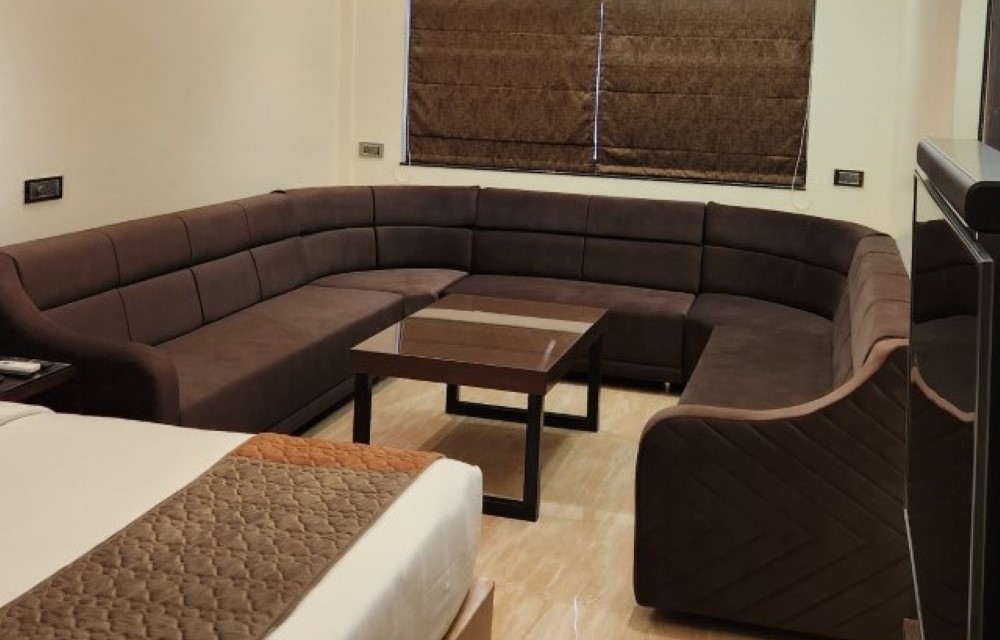 Hotel Royal Palace Slider Pictures