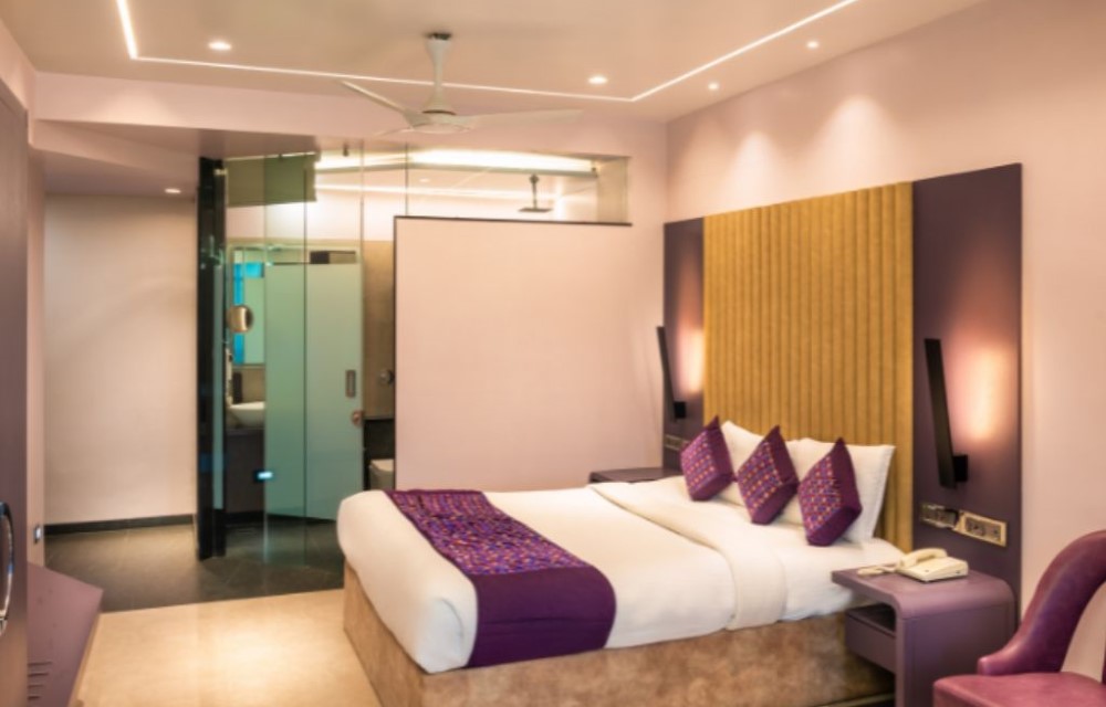 Hotel Royal Palace Slider Pictures