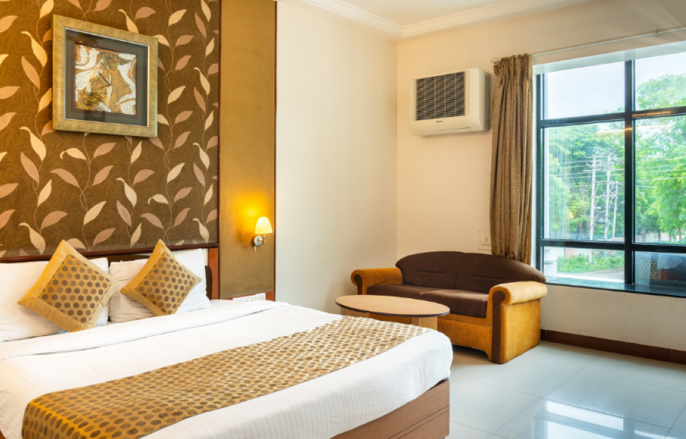 Hotel Royal Palace Slider Pictures