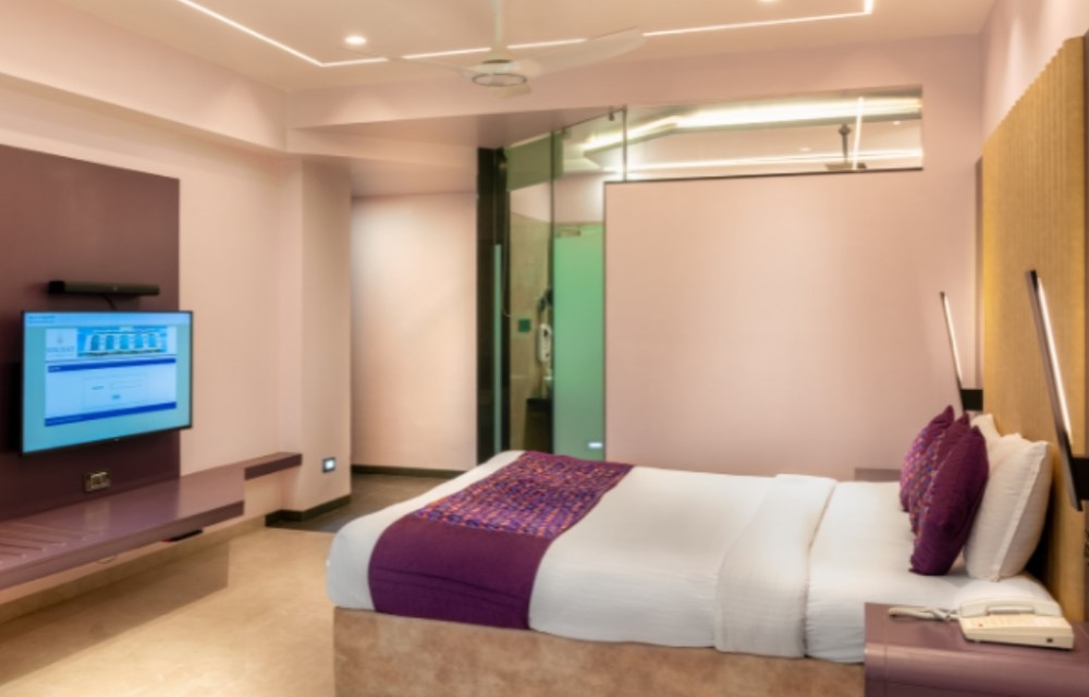 Hotel Royal Palace Slider Pictures