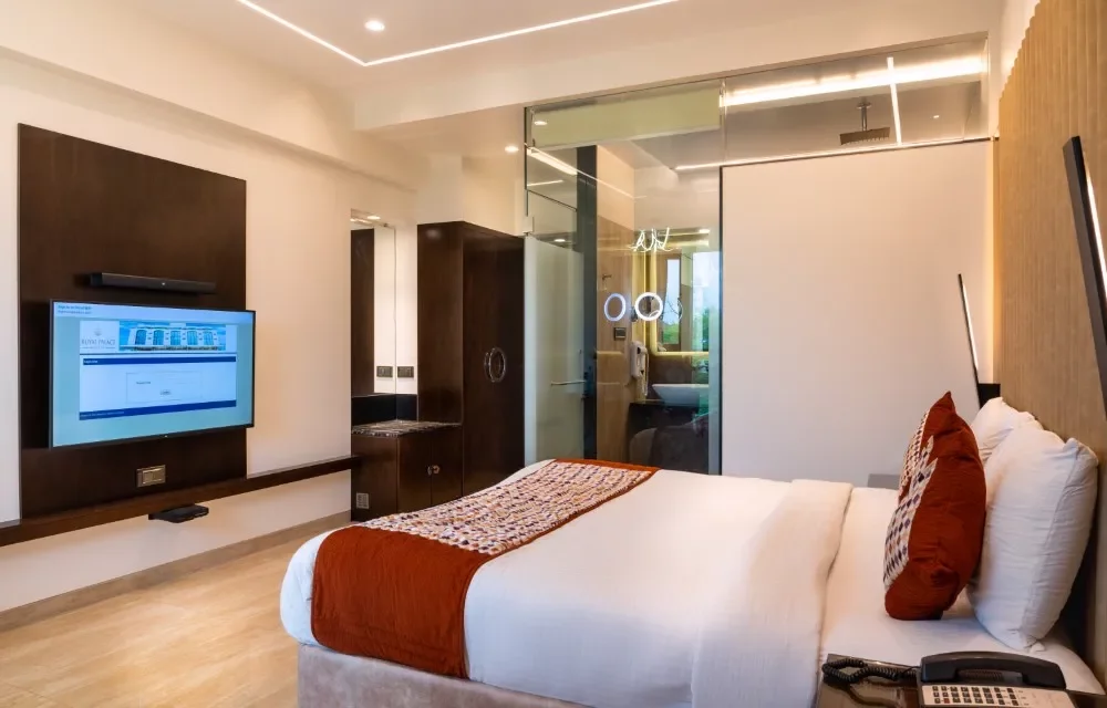Hotel Royal Palace Slider Pictures
